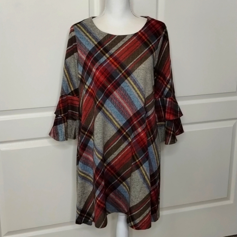 R & K women's size 8 plaid ruffle sleeve lightweight flannel dress R&K